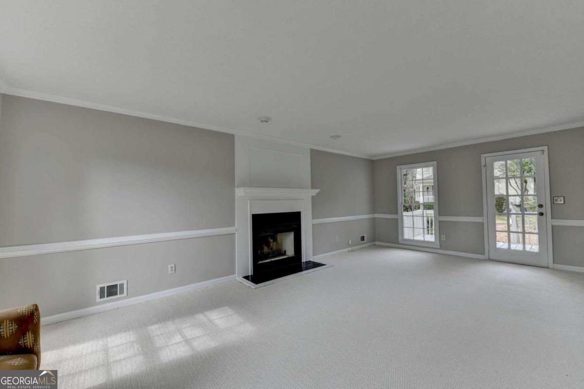 2451 Meadowglen Trail Snellville GA 30078