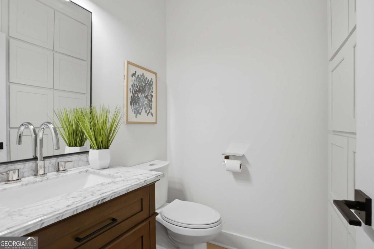 2700 Woodland Brook Lane SE Atlanta GA 30339
