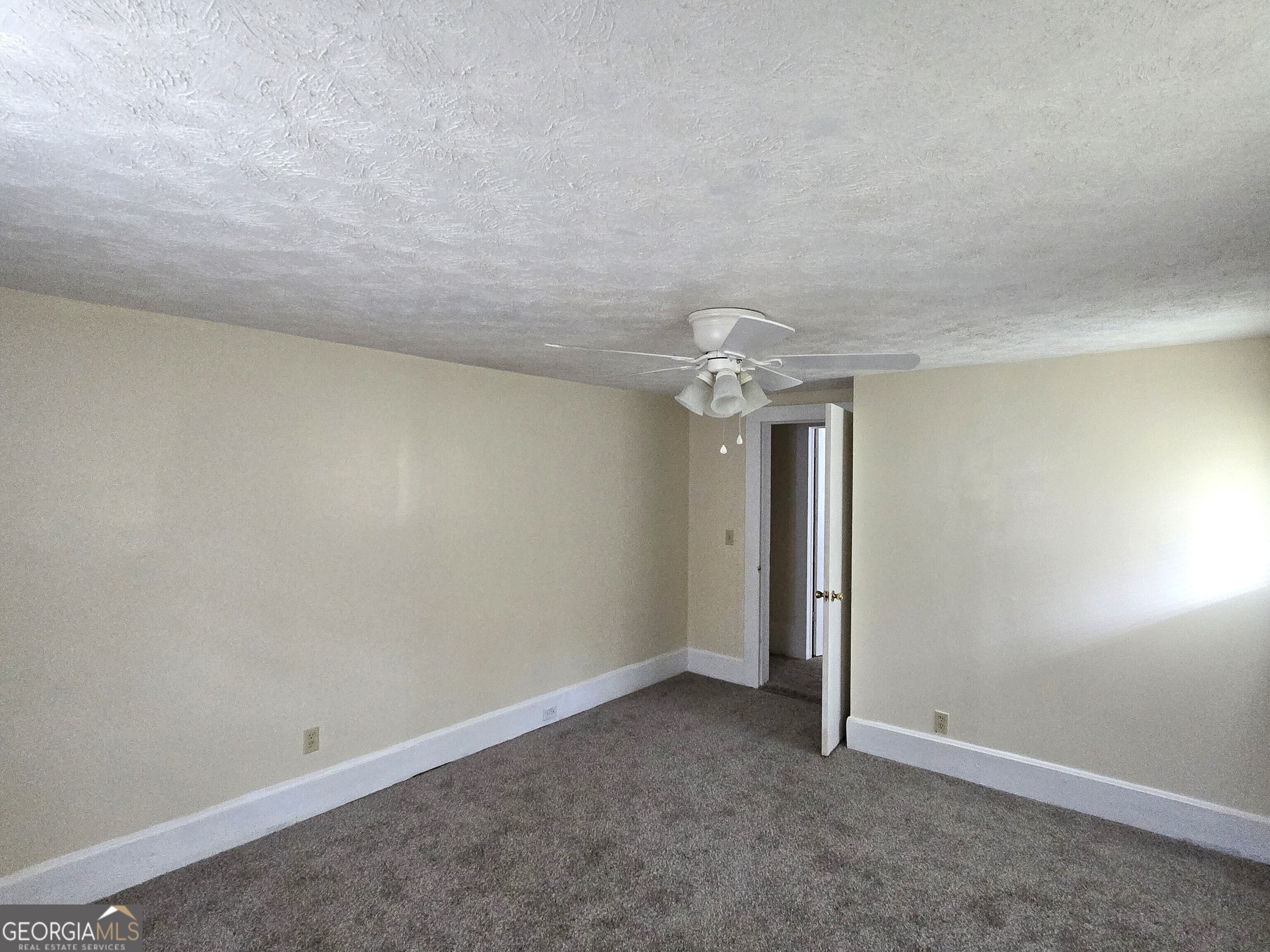 35 Cheatham Street Wadley GA 30477