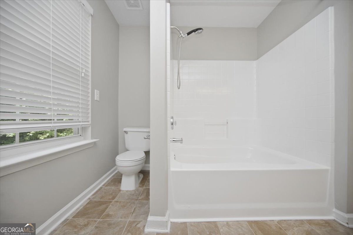 2779 Evanston Court Dacula GA 30019
