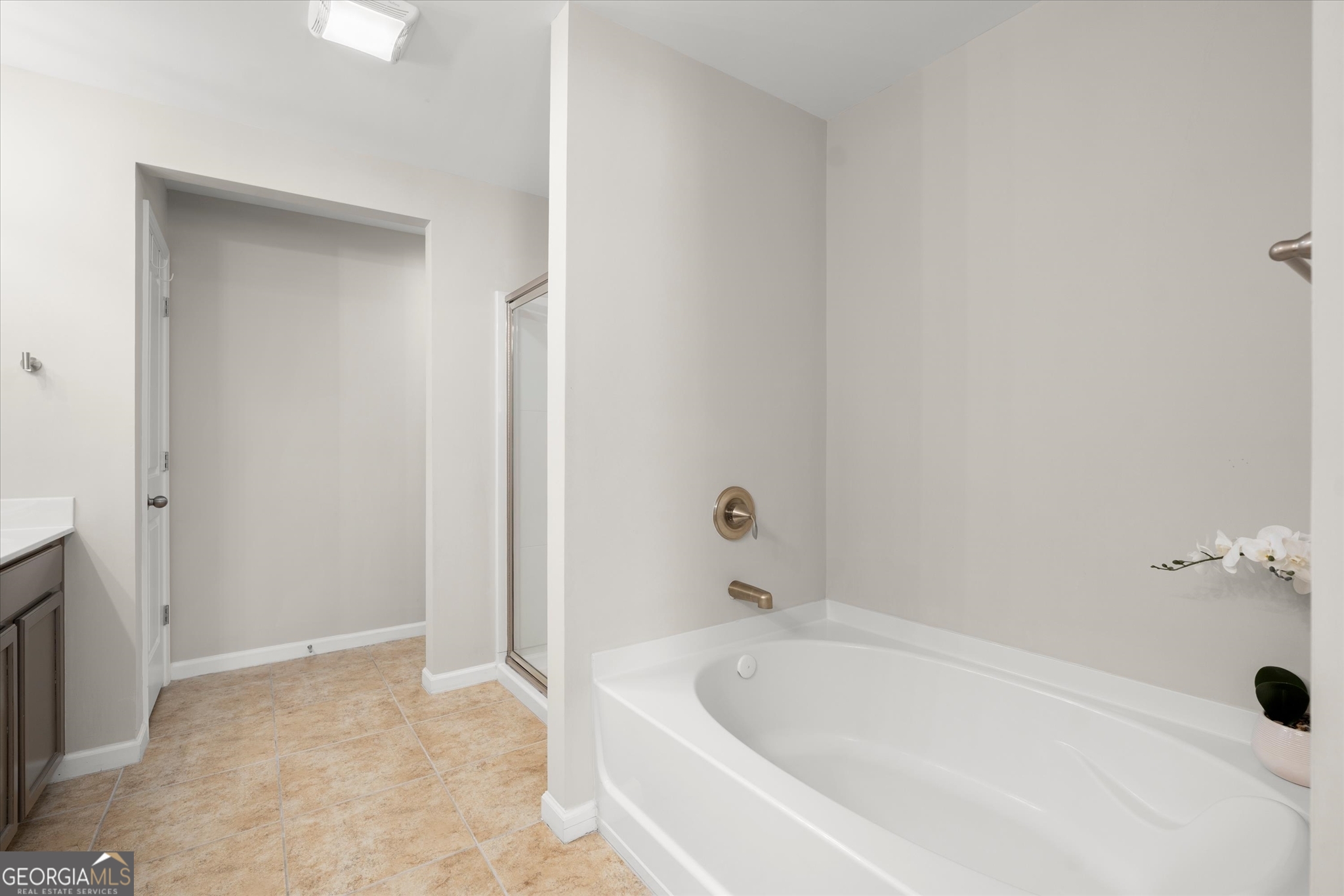 1530 Faircrest Lane Alpharetta GA 30004
