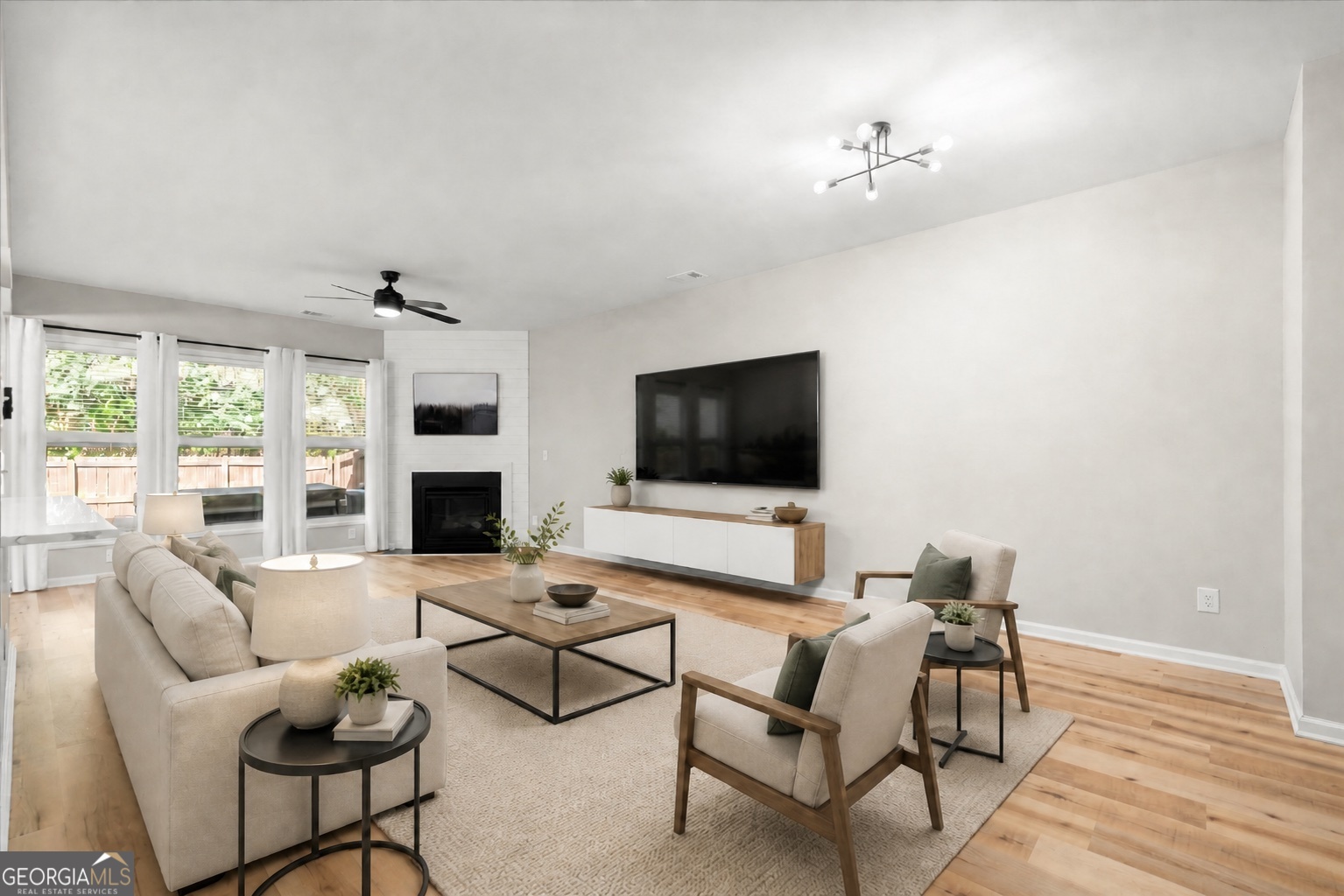 1530 Faircrest Lane Alpharetta GA 30004