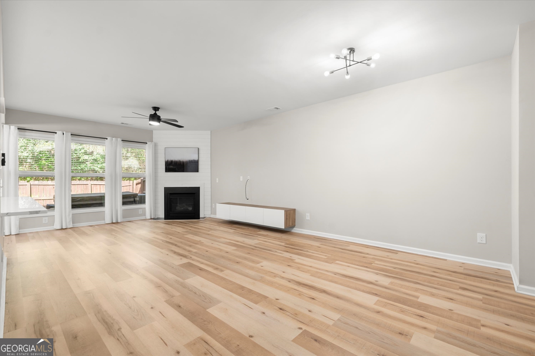 1530 Faircrest Lane Alpharetta GA 30004