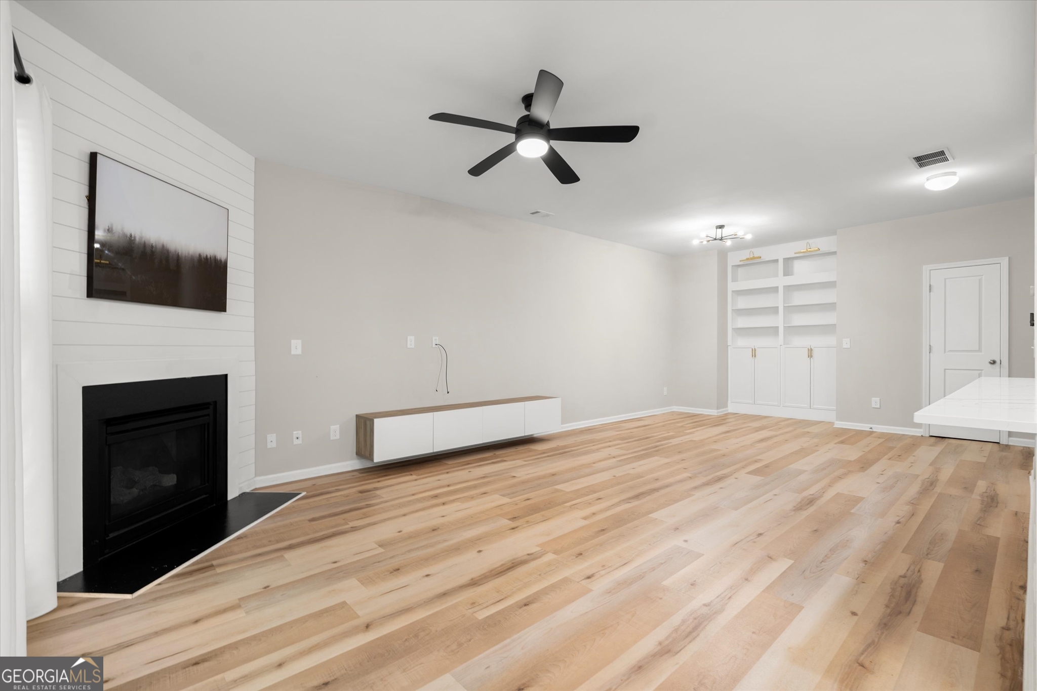 1530 Faircrest Lane Alpharetta GA 30004