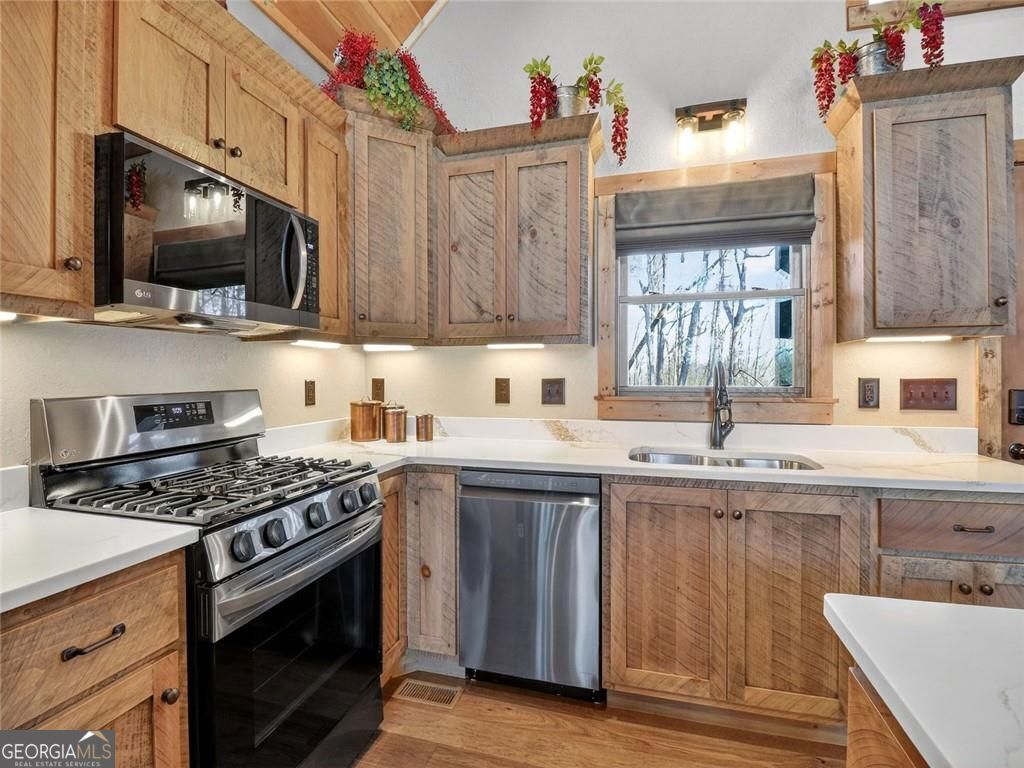 313 Muffle Court Ellijay GA 30540