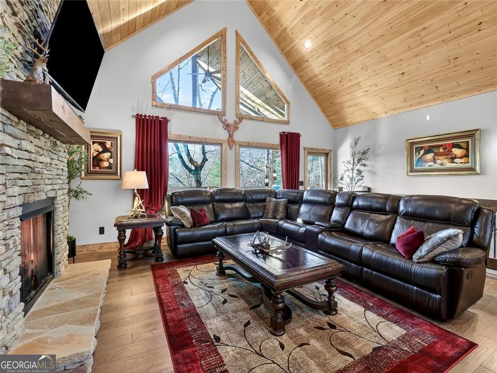 313 Muffle Court Ellijay GA 30540