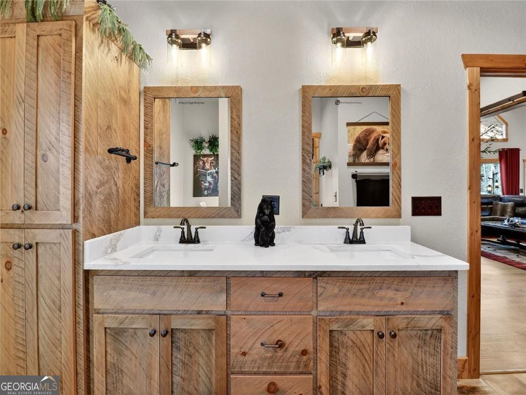313 Muffle Court Ellijay GA 30540