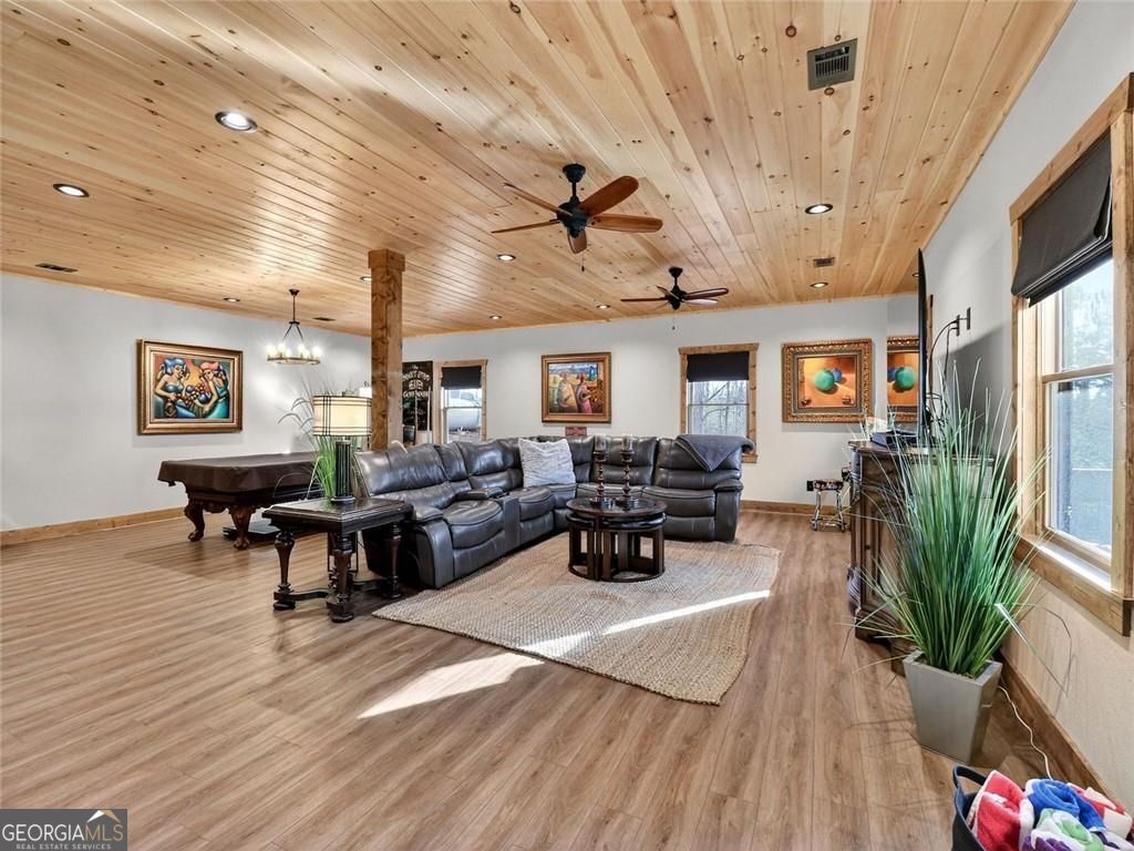 313 Muffle Court Ellijay GA 30540