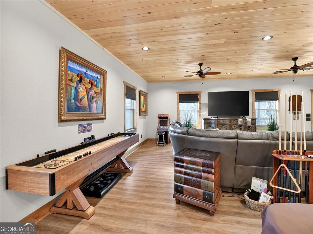 313 Muffle Court Ellijay GA 30540