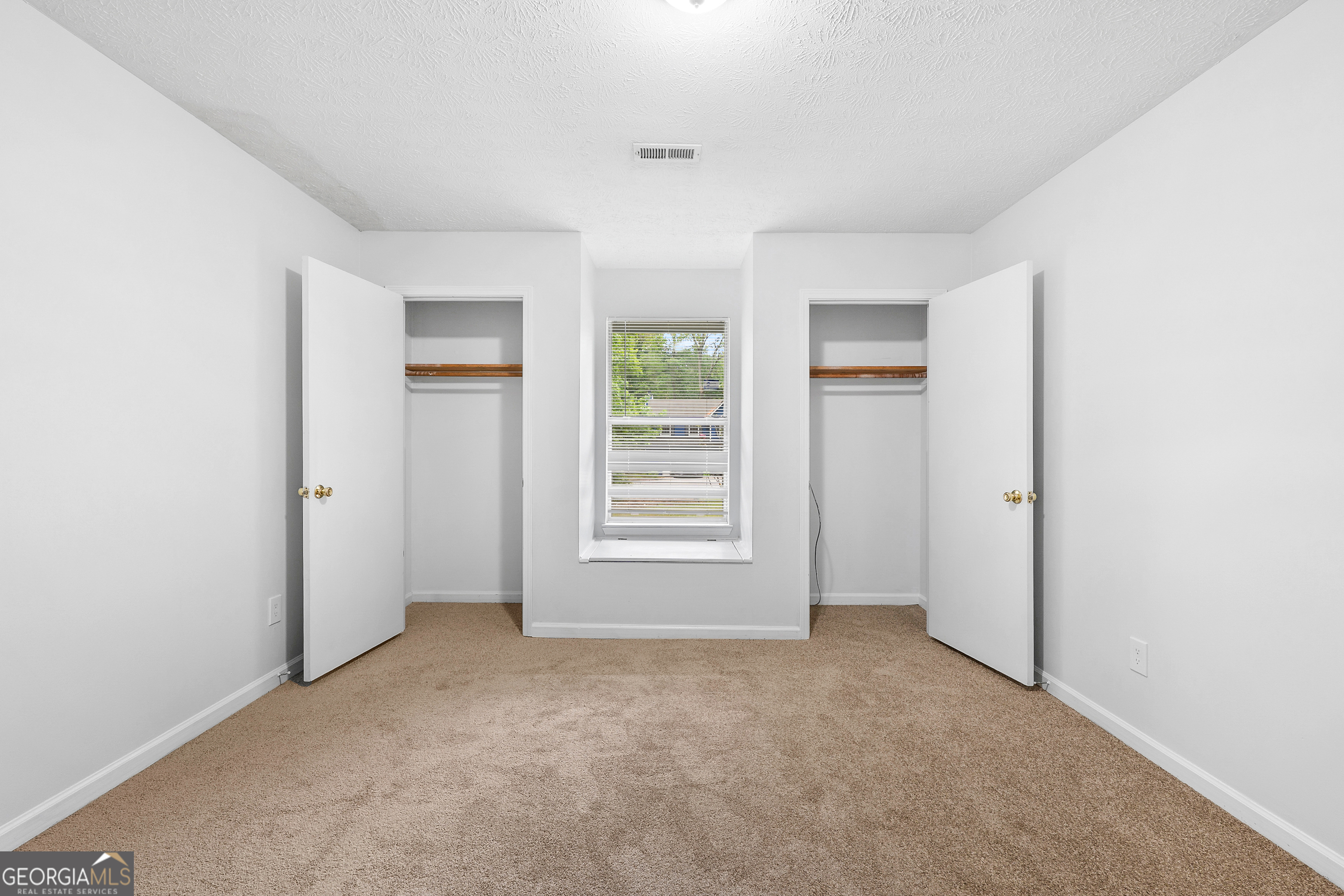 1328 Foxvale Drive Hampton GA 30228