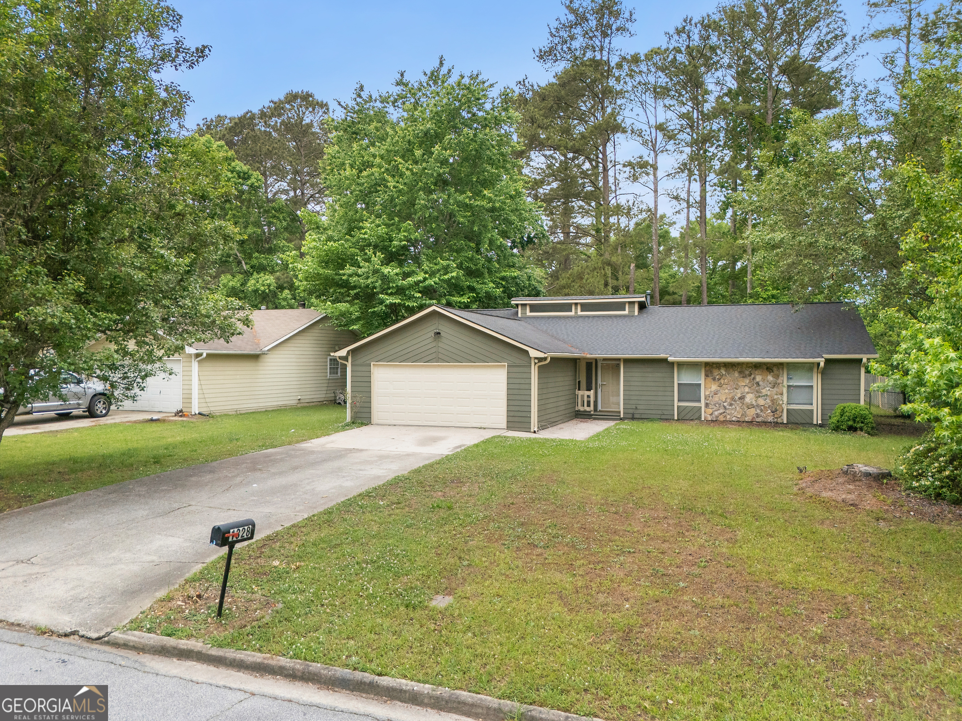 1328 Foxvale Drive Hampton GA 30228