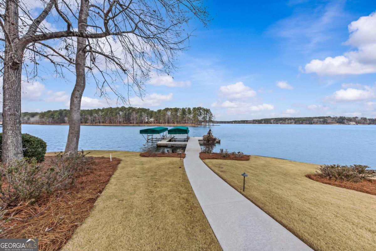 1070 Prosperity Pointe Greensboro GA 30642