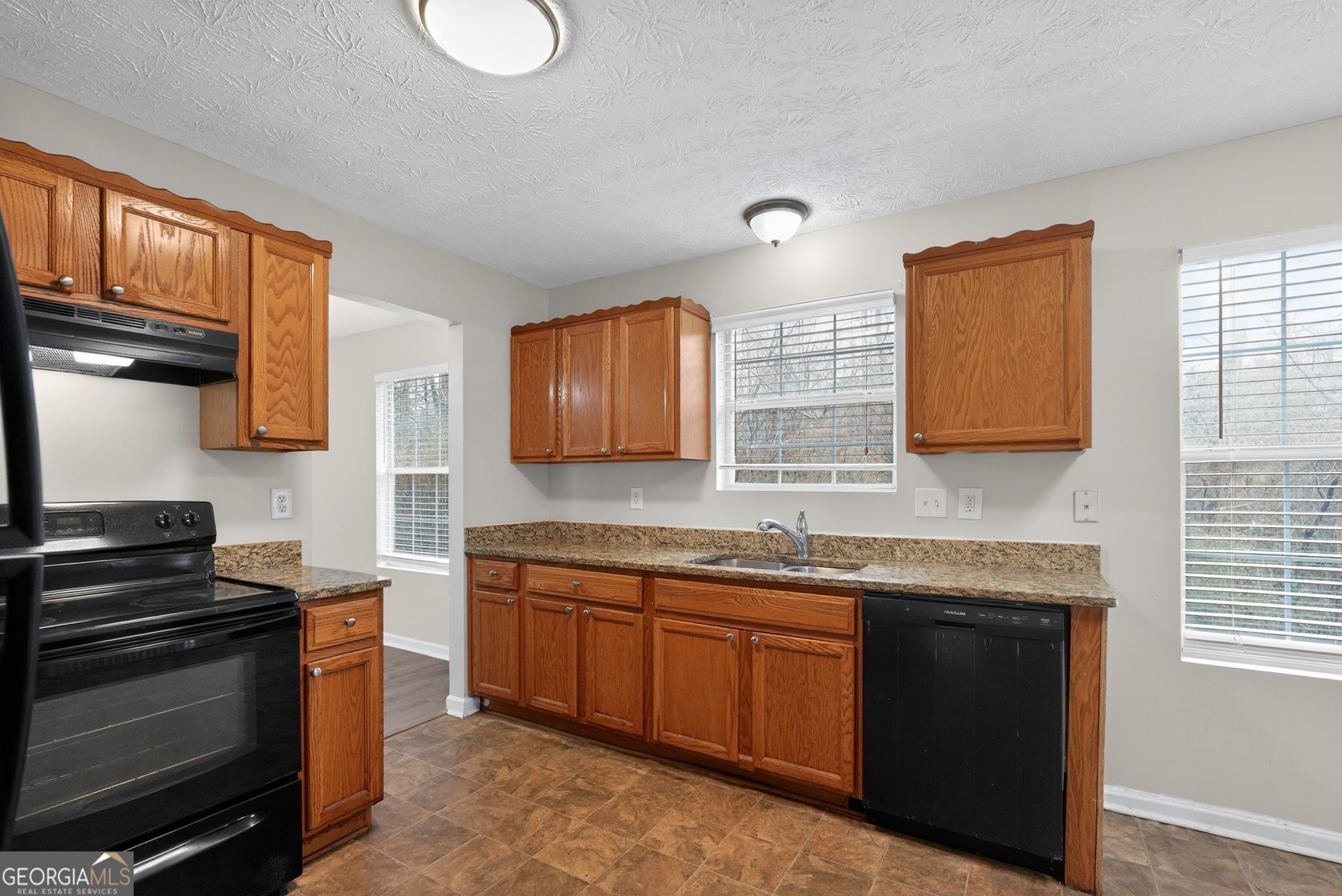 2247 Clayton Ridge Lithonia GA 30058
