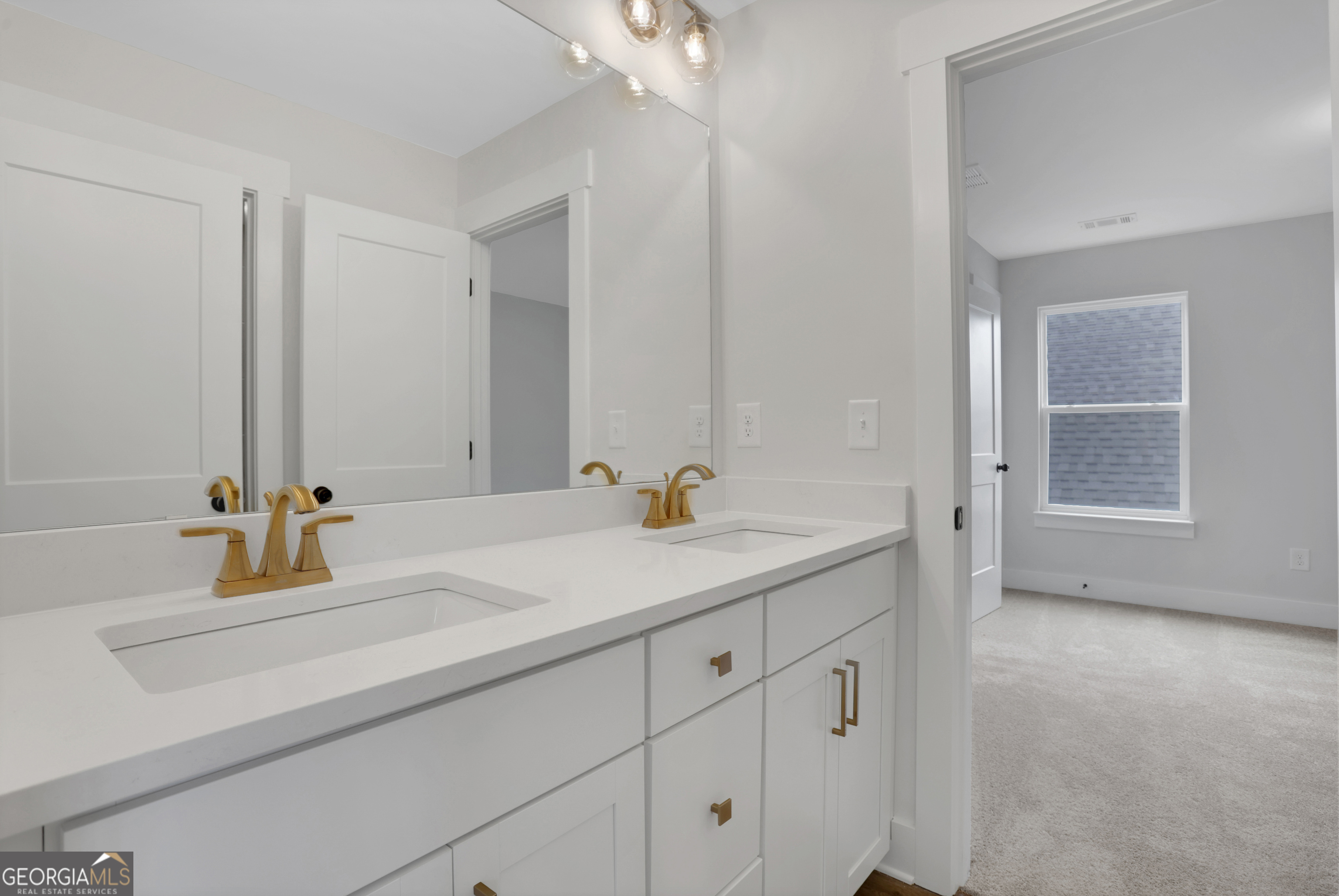 203 Coffee Lane Hoschton GA 30548