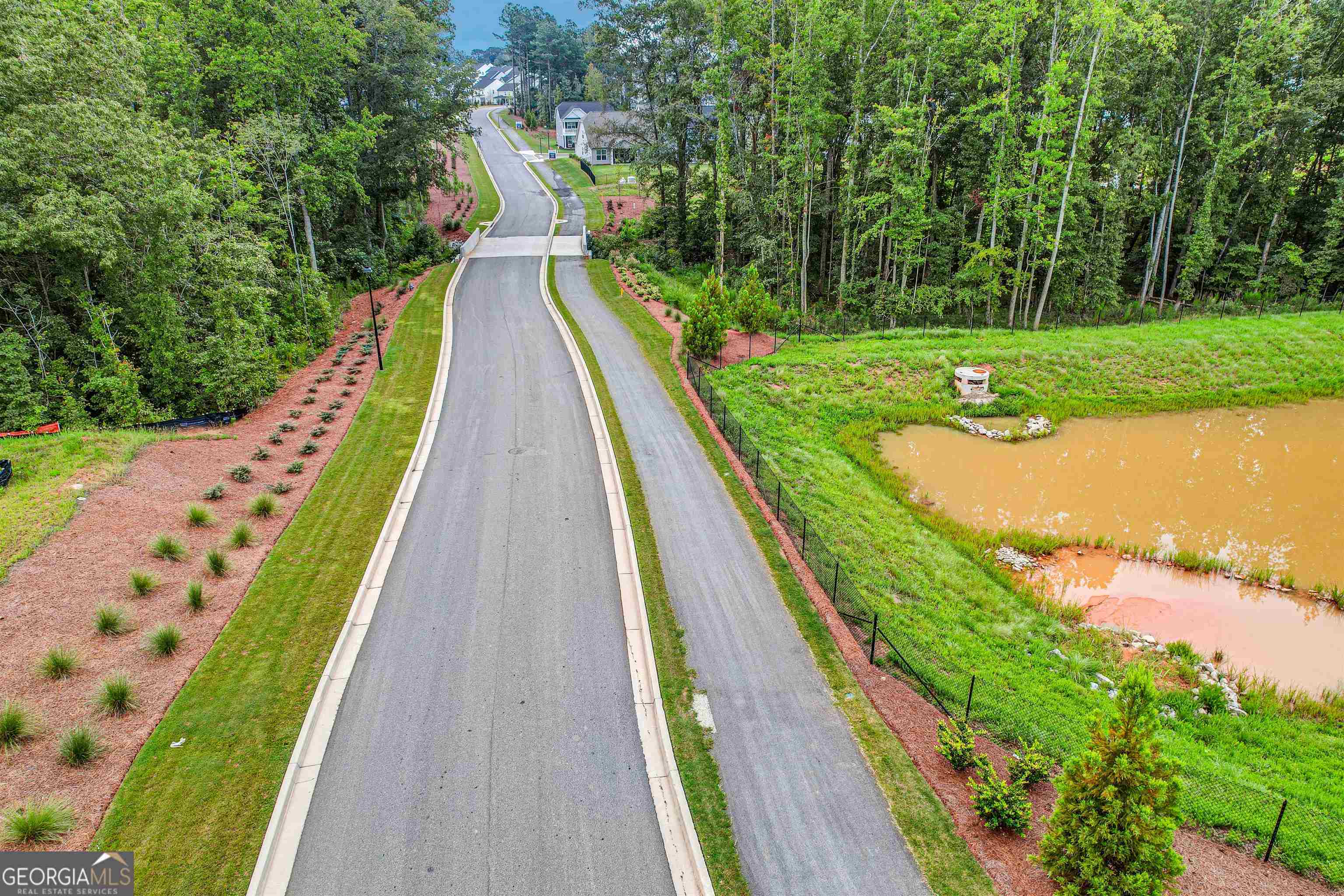 203 Coffee Lane Hoschton GA 30548