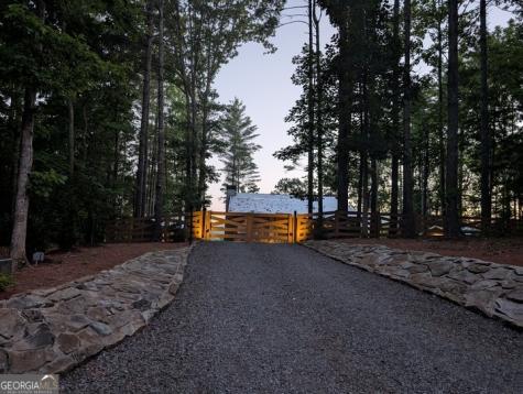454 N Old Aska Road Blue Ridge GA 30513