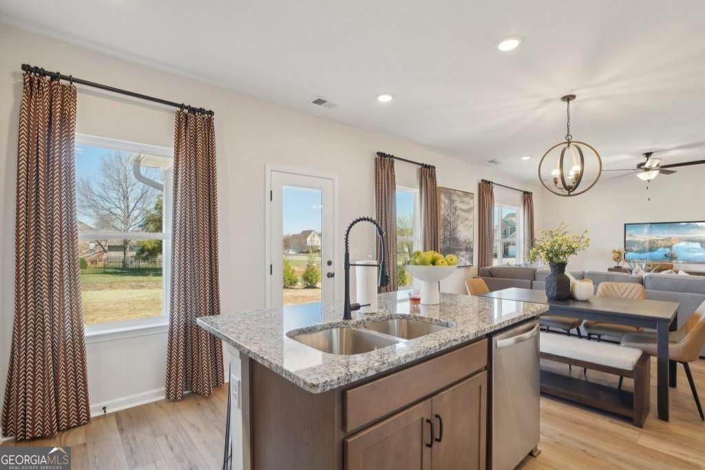 8 Southbend Court Rome GA 30165