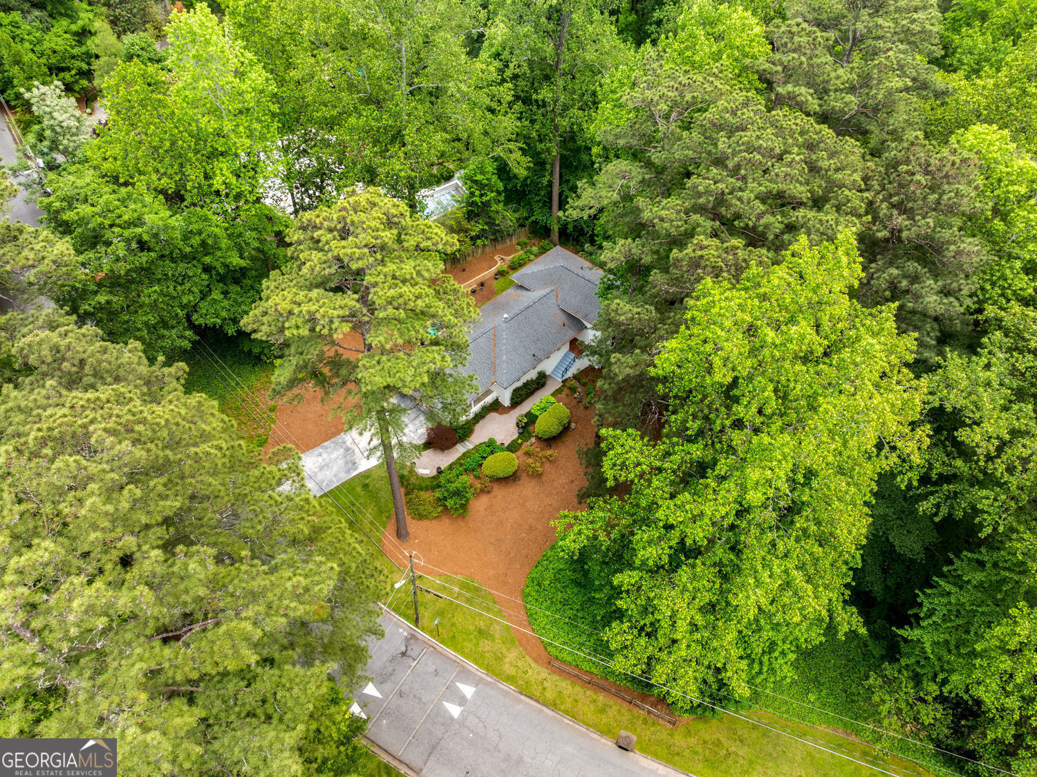504 Kingswood Lane NW Atlanta GA 30305