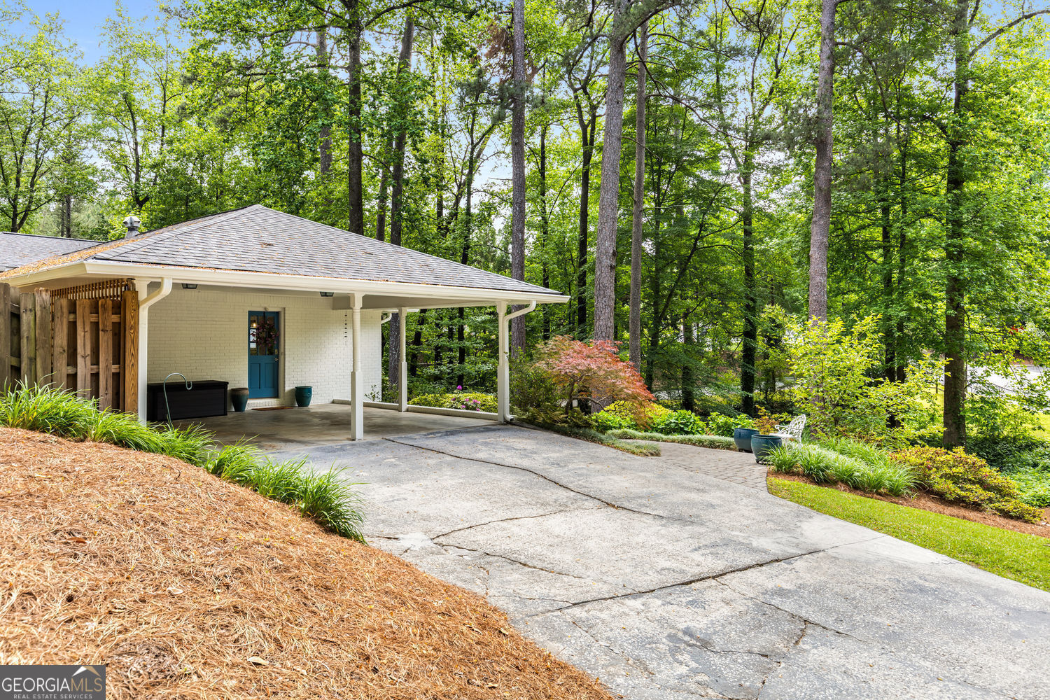 504 Kingswood Lane NW Atlanta GA 30305