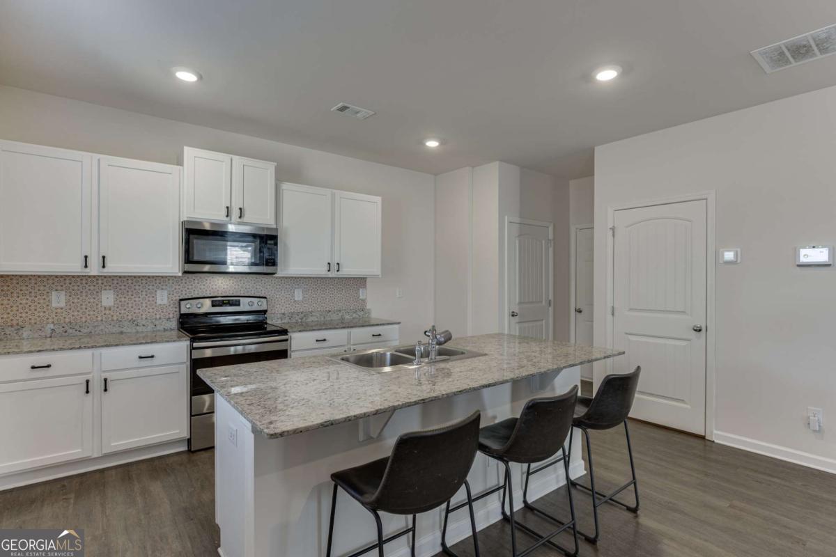 135 Russell Road Pendergrass GA 30567