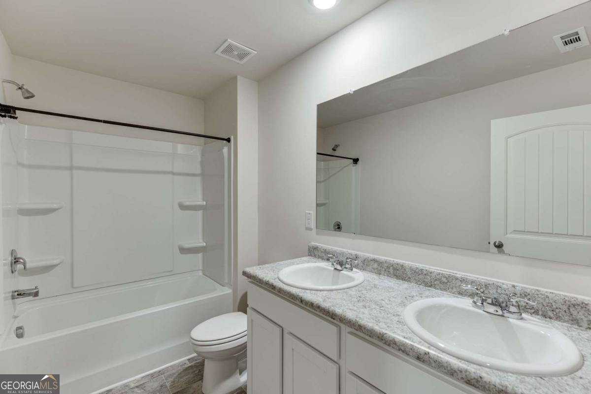 135 Russell Road Pendergrass GA 30567