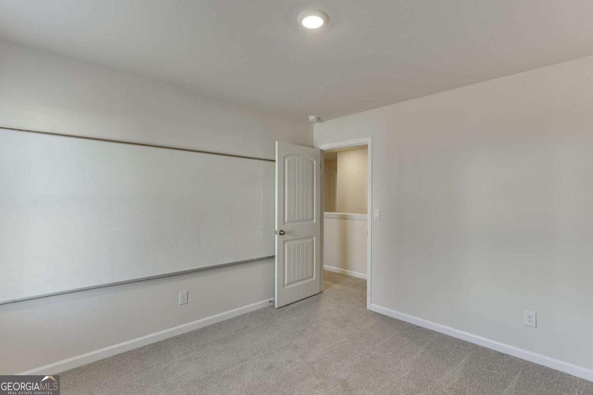 135 Russell Road Pendergrass GA 30567