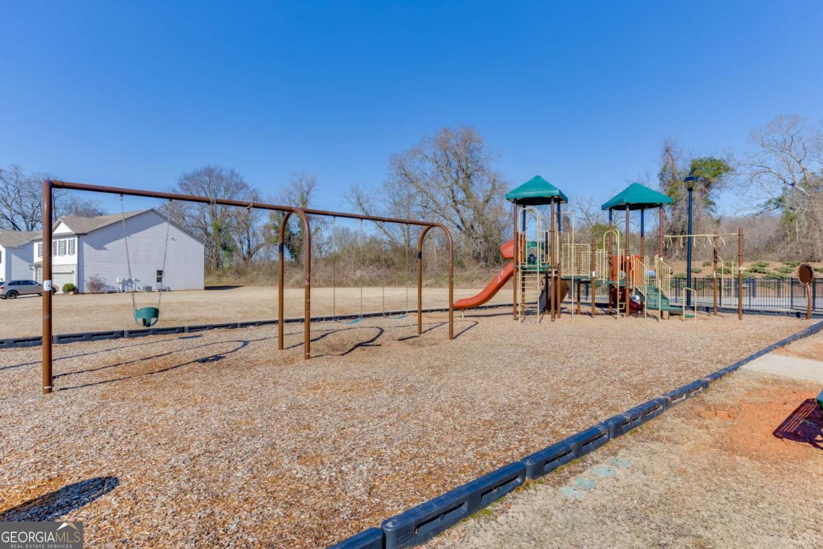 135 Russell Road Pendergrass GA 30567