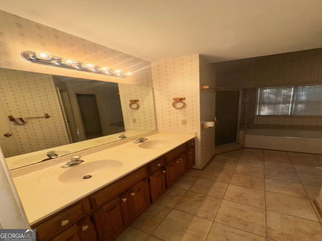 3480 Eastpines Way Snellville GA 30039