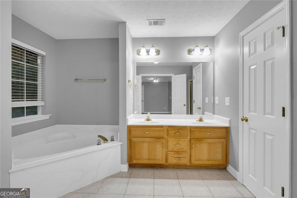 261 Sunderland Way Stockbridge GA 30281