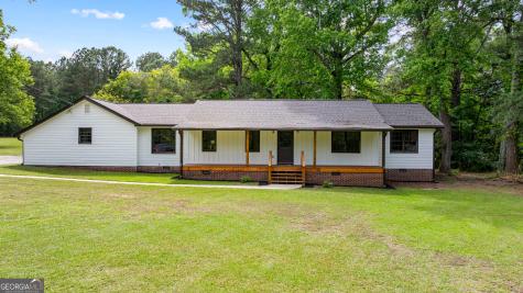 35 Frasier Drive Brooks GA 30205