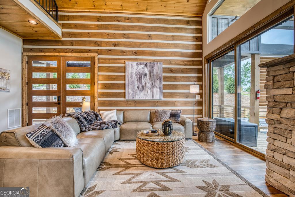 278 Oak Wood Lane Ellijay GA 30540