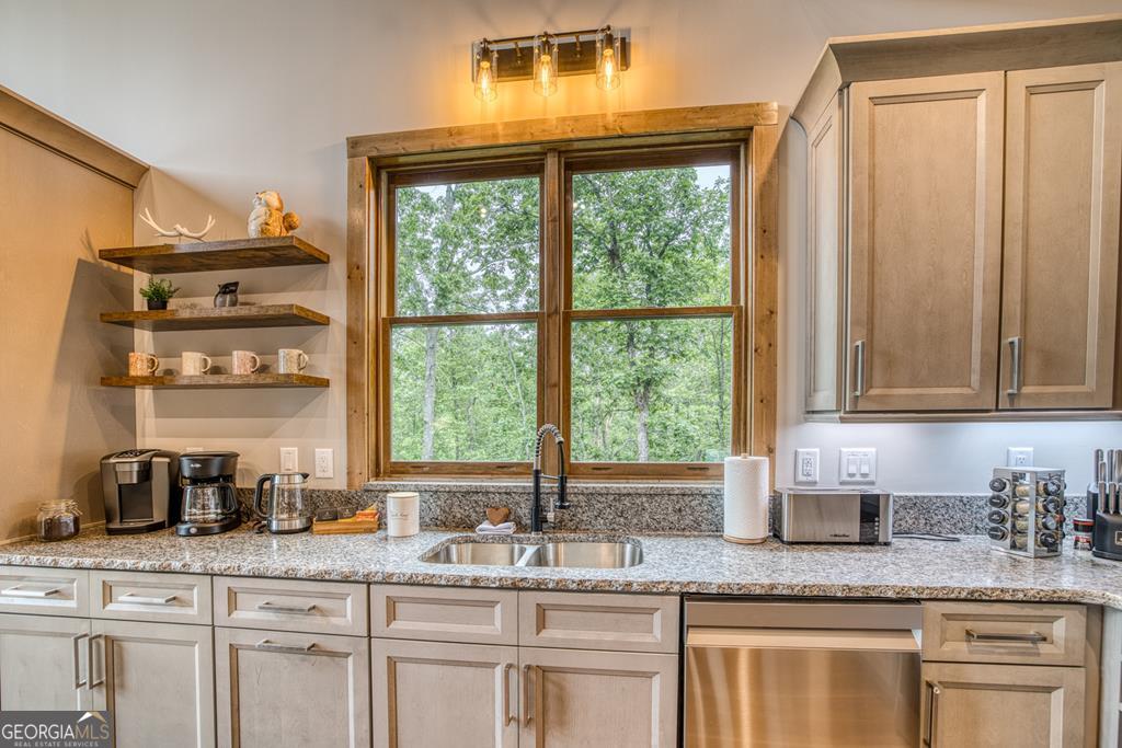 278 Oak Wood Lane Ellijay GA 30540
