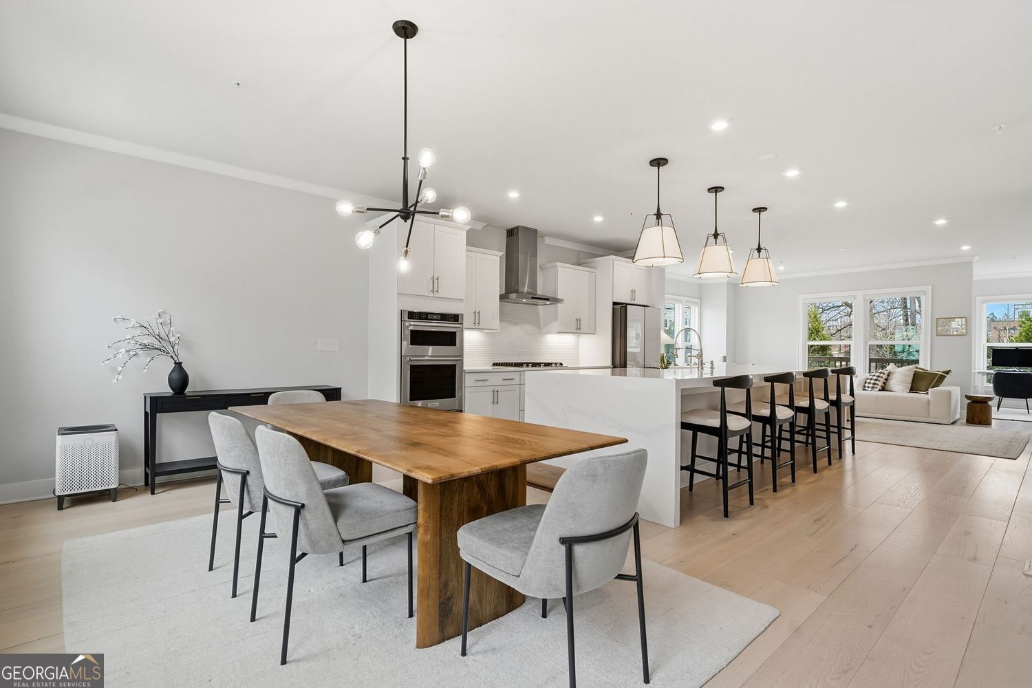 1163 Rivard Circle NW Atlanta GA 30318