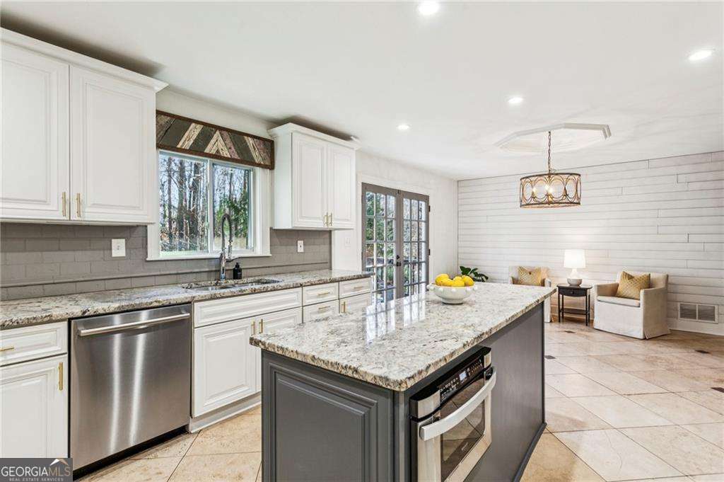 23 Midway Road NW Marietta GA 30064