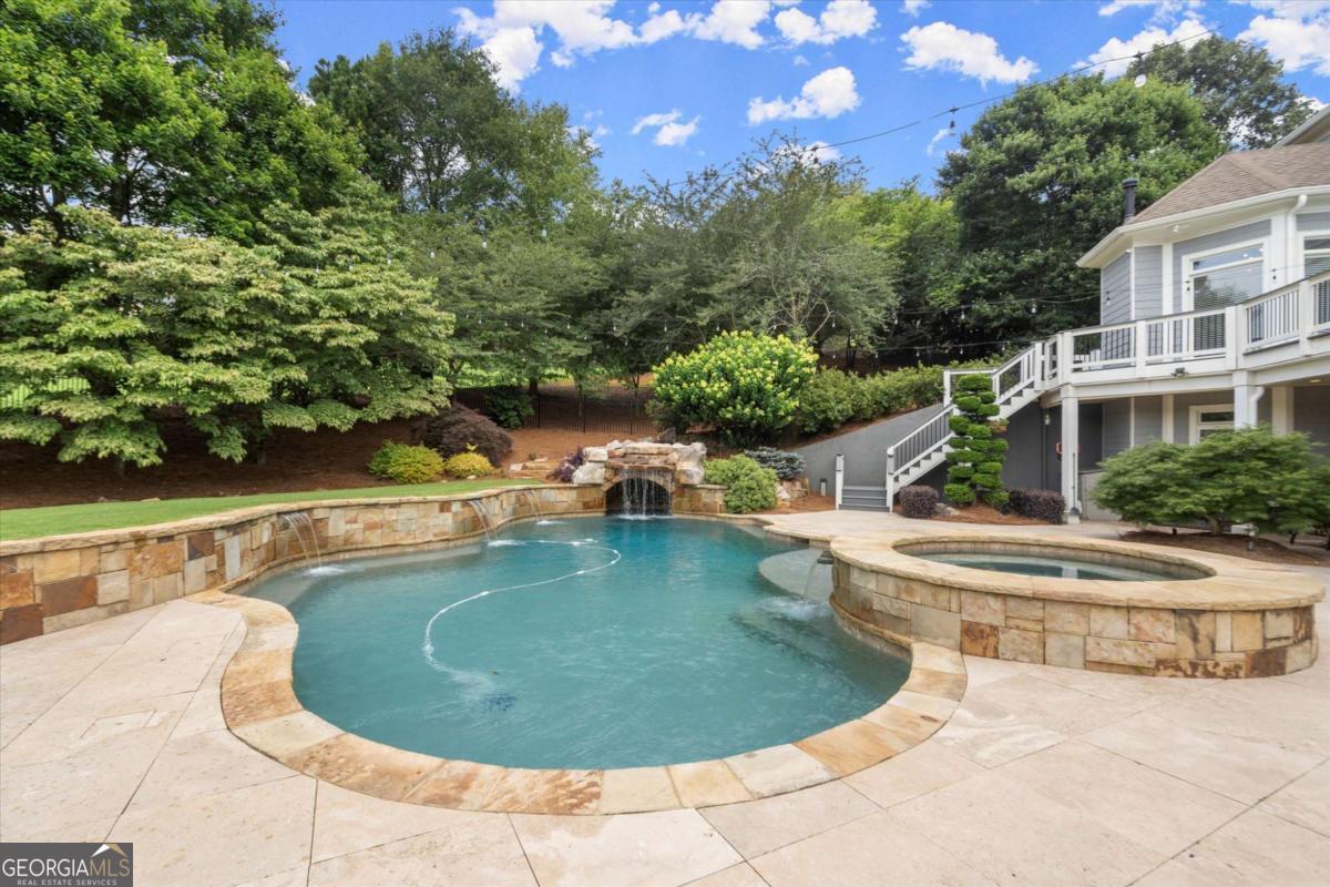 6325 Haddington Lane Suwanee GA 30024