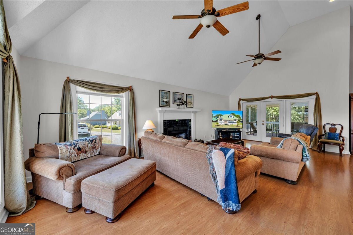 114 Waterfront Drive Cobb GA 31735