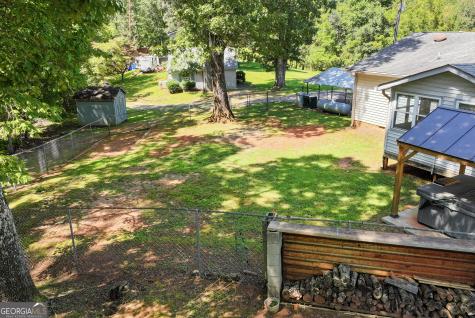 303 Jennys Cove Road Cleveland GA 30528