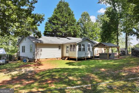303 Jennys Cove Road Cleveland GA 30528