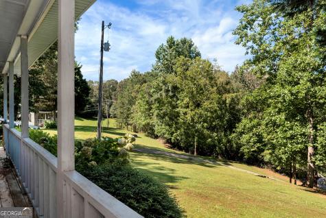 303 Jennys Cove Road Cleveland GA 30528