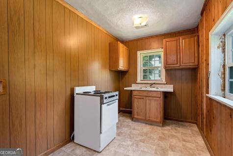 303 Jennys Cove Road Cleveland GA 30528