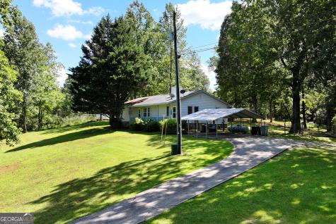 303 Jennys Cove Road Cleveland GA 30528