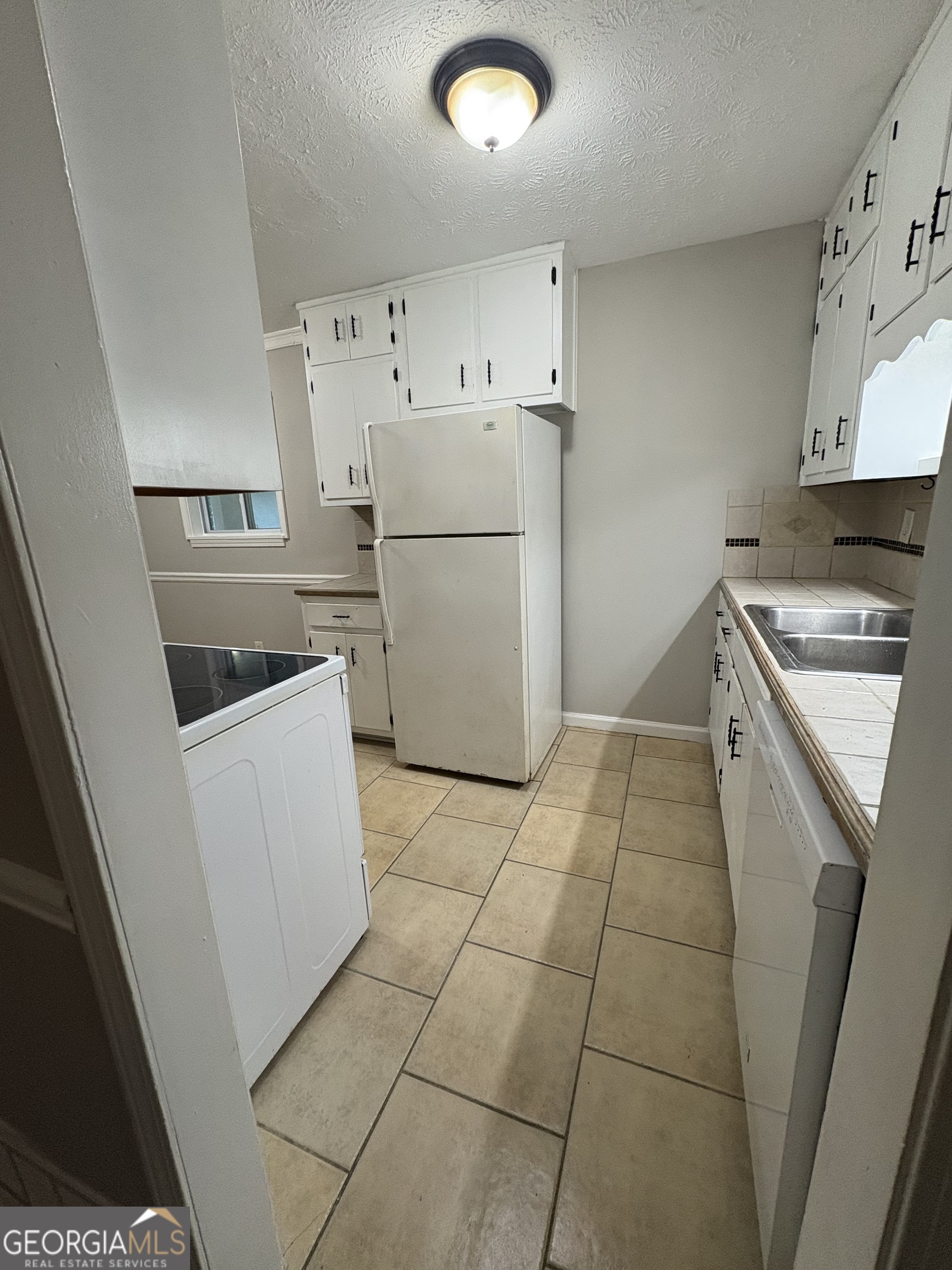 657 Utoy Court Jonesboro GA 30238
