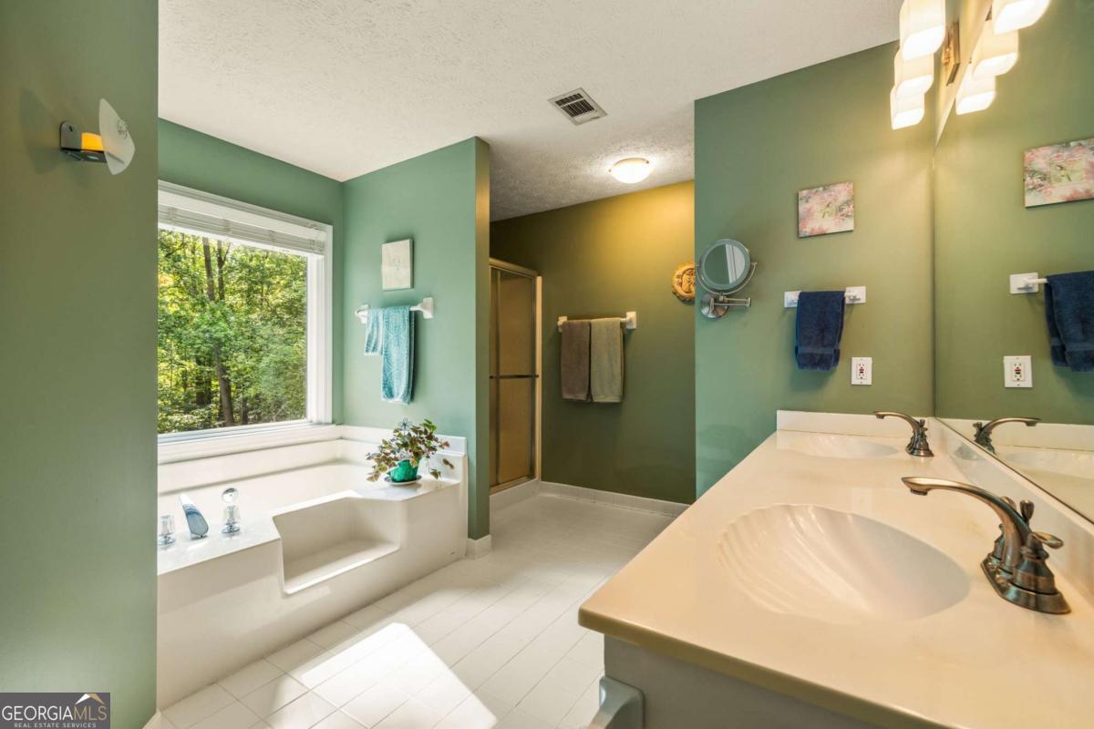 2681 Eastmont Trail Snellville GA 30039