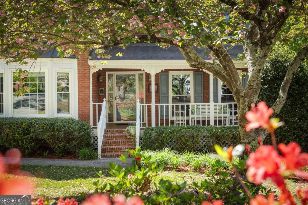 2681 Eastmont Trail Snellville GA 30039