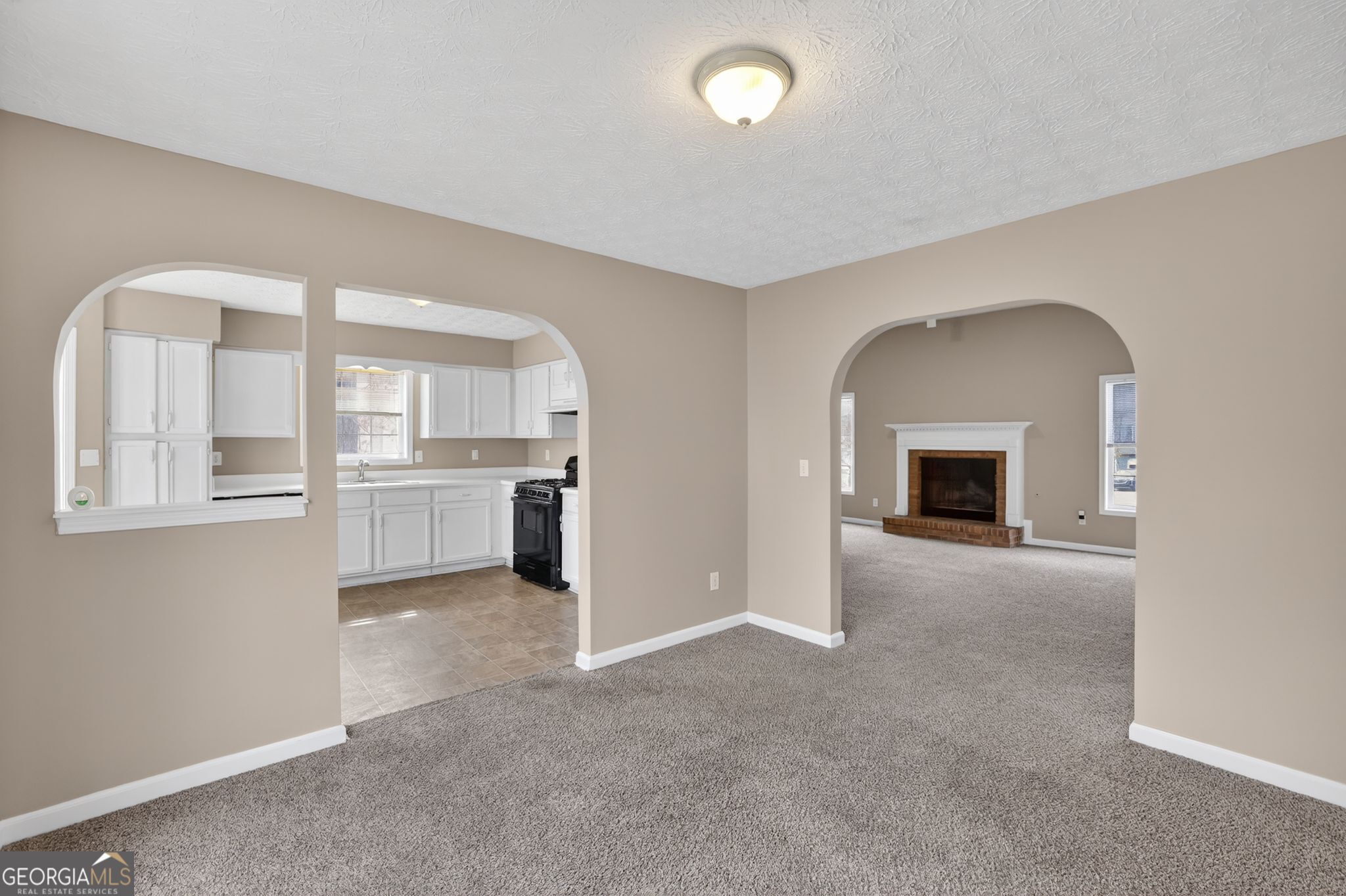 205 Pineknoll Court Ellenwood GA 30294