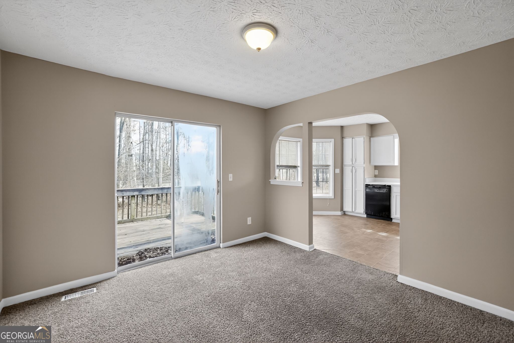 205 Pineknoll Court Ellenwood GA 30294