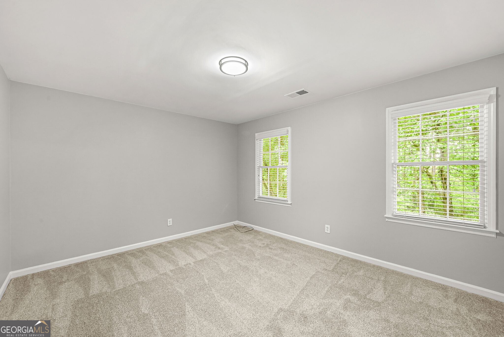 153 Lakeside Drive Kennesaw GA 30144