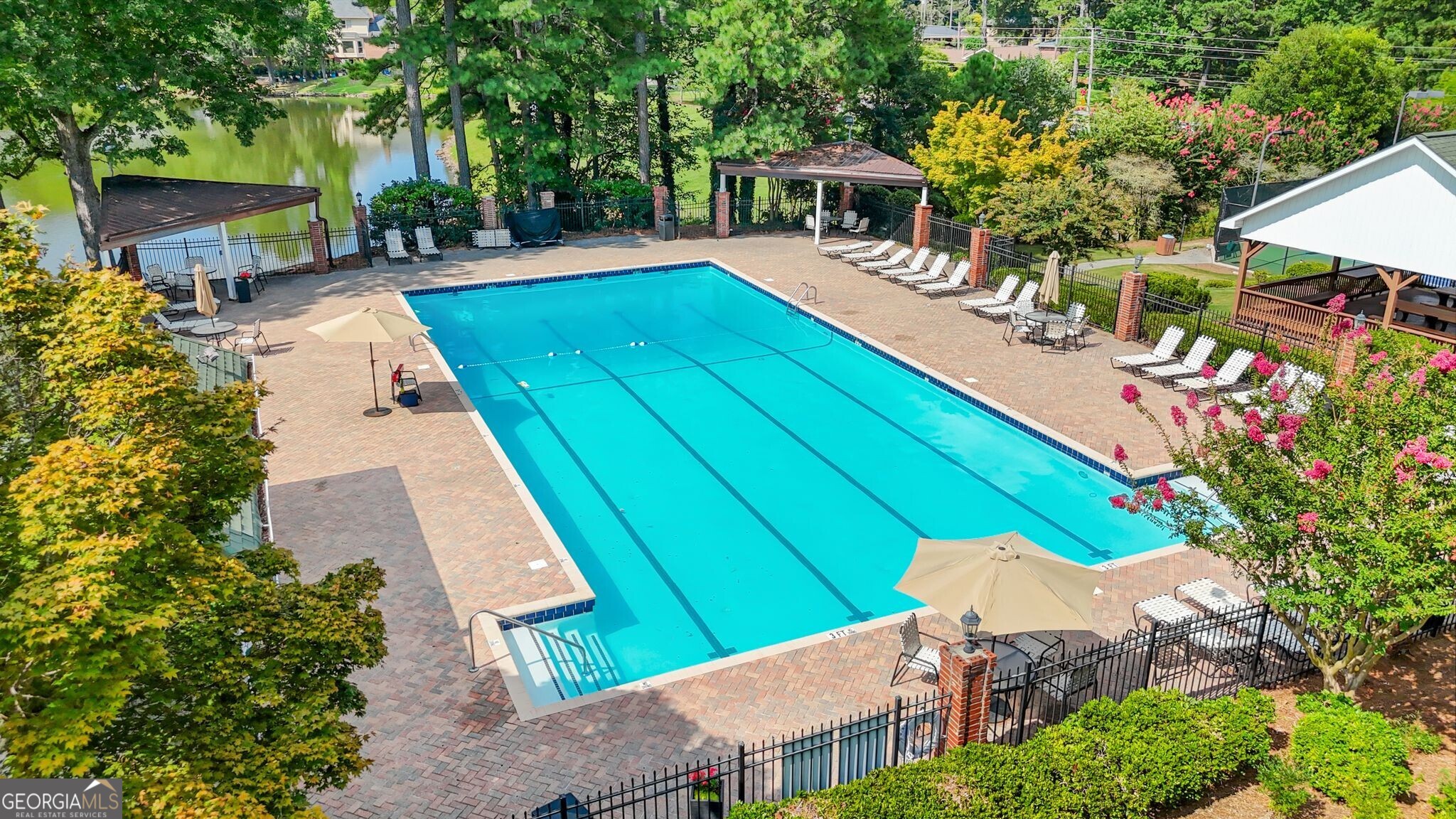 153 Lakeside Drive Kennesaw GA 30144