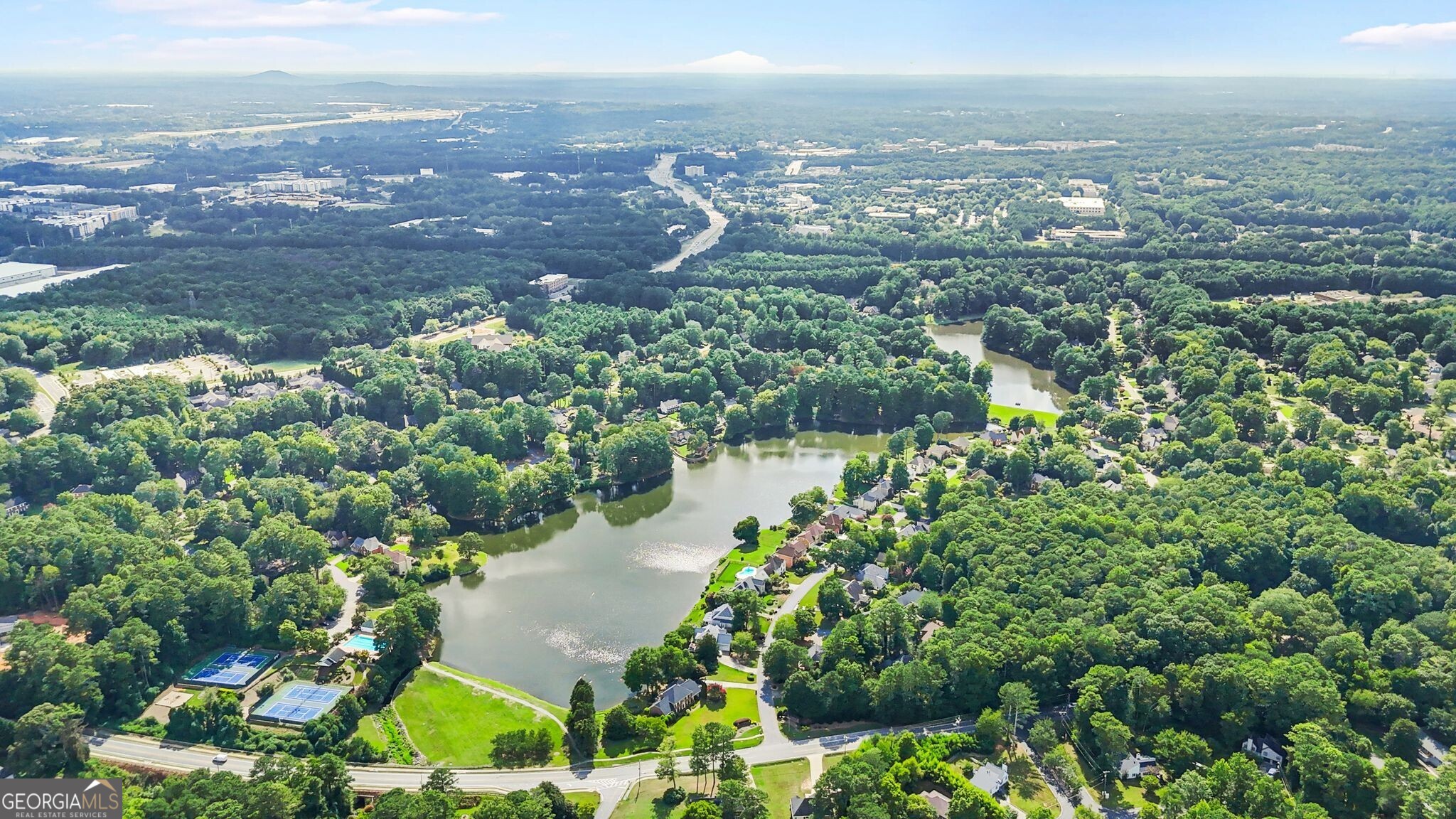 153 Lakeside Drive Kennesaw GA 30144