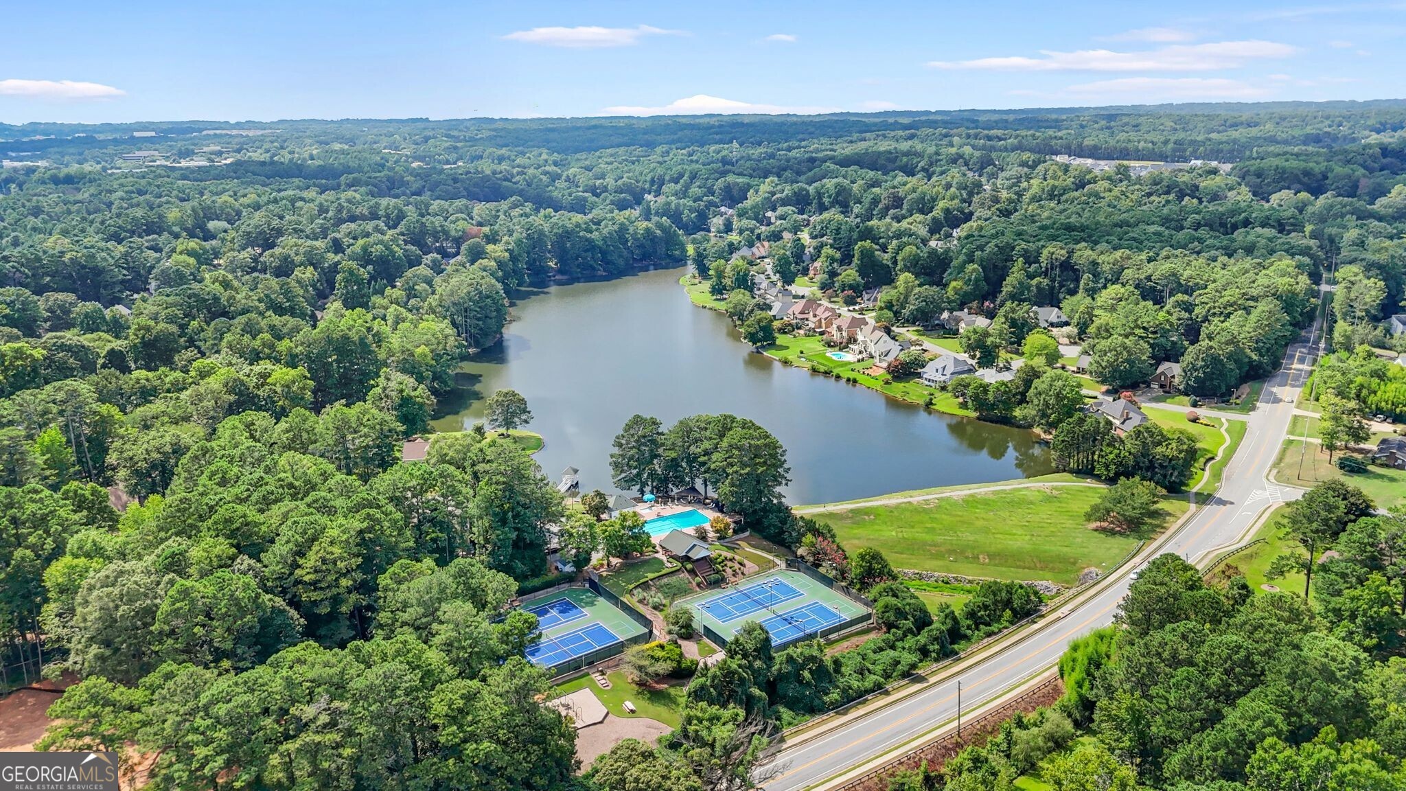 153 Lakeside Drive Kennesaw GA 30144